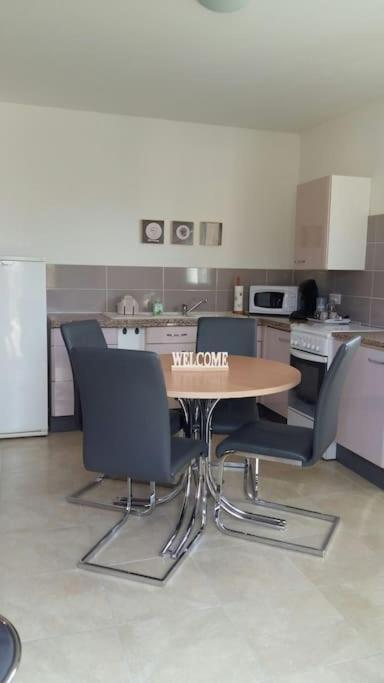 Appartement Romana Puissalicon 34 Esterno foto